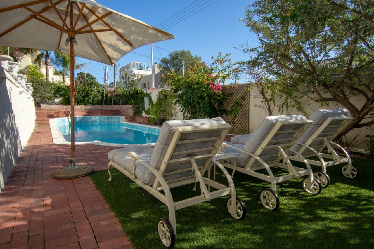 Rhonda'S Manor Boutique Guesthouse Cape Town Exterior photo