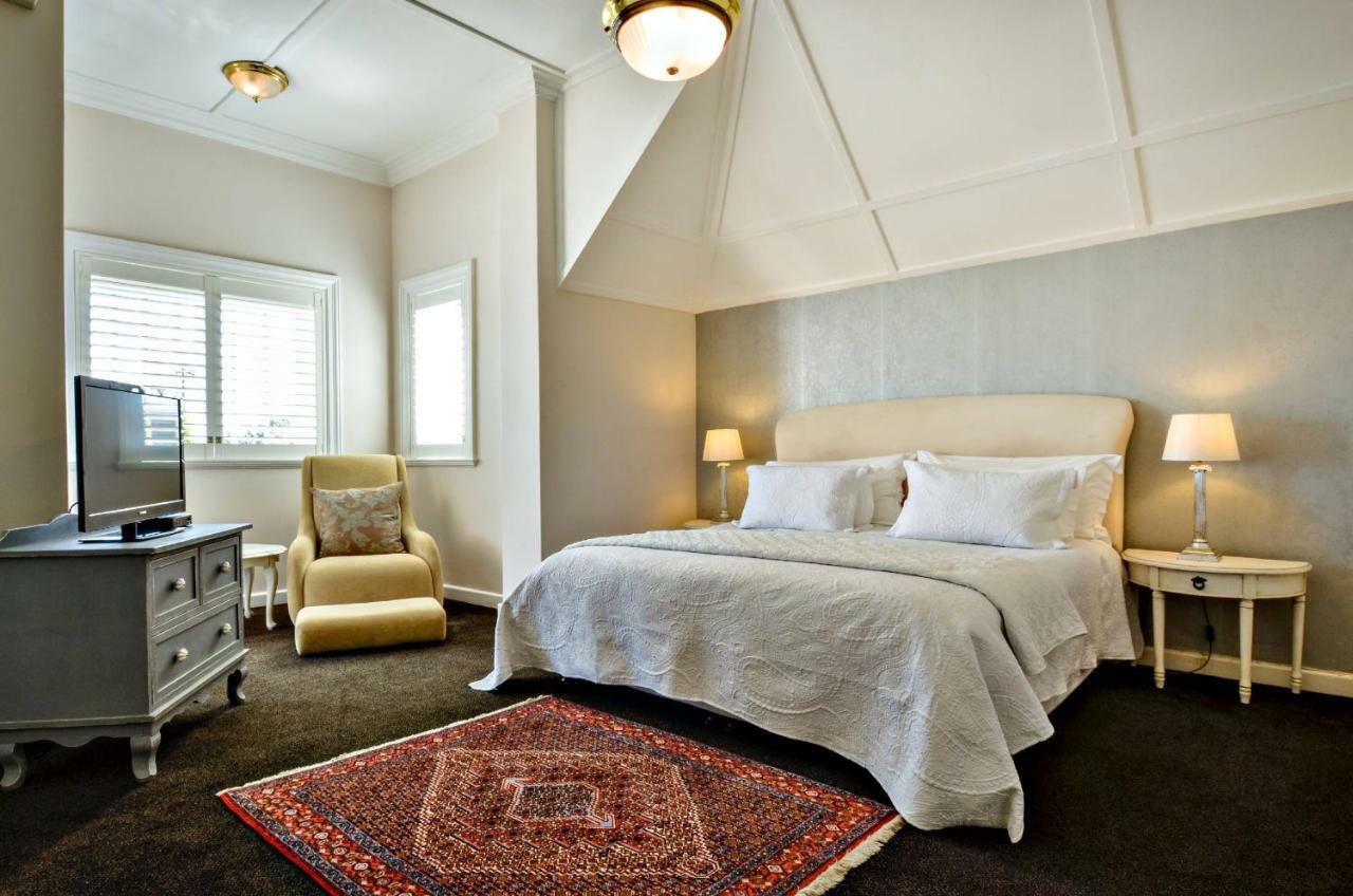 Rhonda'S Manor Boutique Guesthouse Cape Town Exterior photo